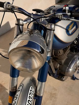 Ducati 250 cc Deluxe Clásica de 1971