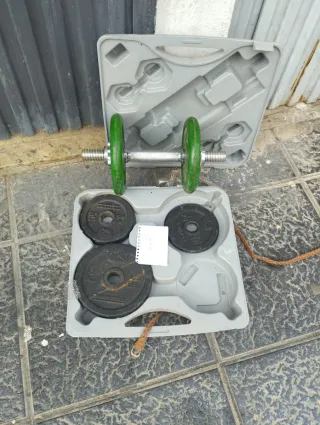 Pesas con maletín y discos
