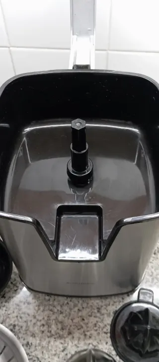 Exprimidora de acero inoxidable