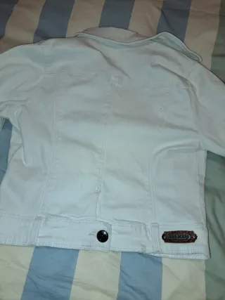 Cazadora tejana blanca " Lois "