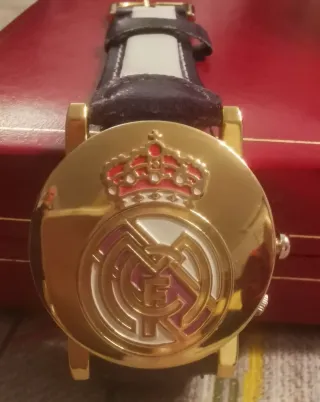 Reloj Real Madrid Dorado