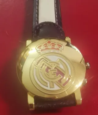 Reloj Real Madrid Dorado