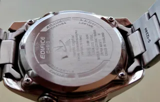 Casio Edifice EQW-500 Wave Ceptor Reloj