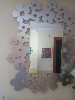 Espejo decorativo flores plata