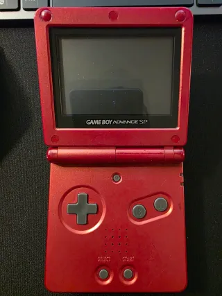 Nintendo Game Boy Advance SP Roja
