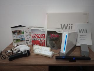 Console Wii con giochi e microfono