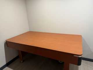 Mesa de billar 2x1,1m + palos