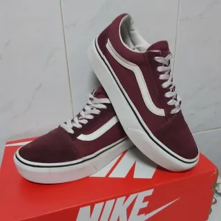 Zapatillas Vans T38 Unisex granate