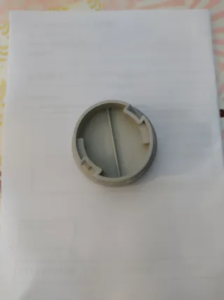 Tapón lavavajillas gris