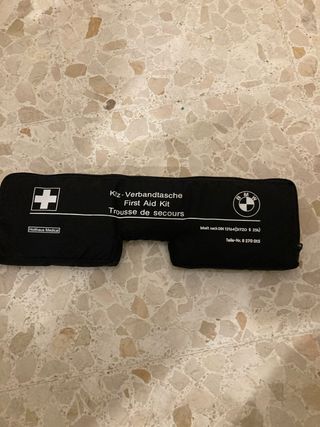 Botiquín Primeros Auxilios BMW