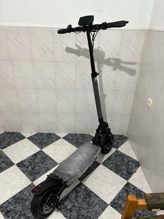 Patinete eléctrico scooter w9 y nuevo en su caja