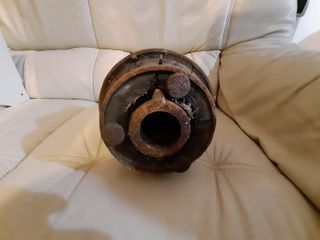 Eje de rueda antiguo