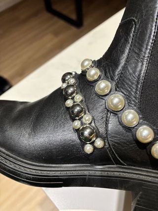 Botines cuero Zara Mujer Talla 39 Tachuelas Perlas