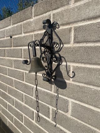 Campanella in ottone con catena