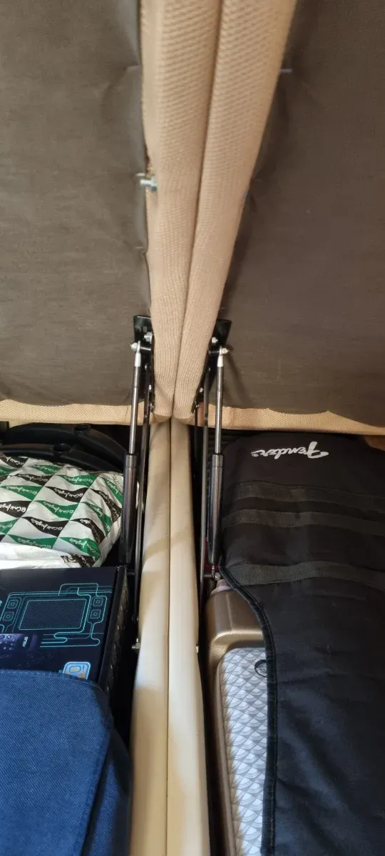 Canapé Cama 180x190cm poliéster beige.