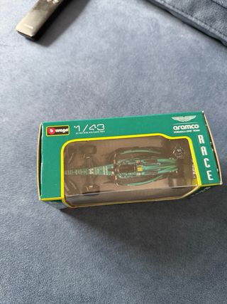 Coche F1 Burago AMR23 1:43