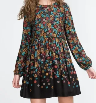 Vestido Zara floral boho XS con etiqueta