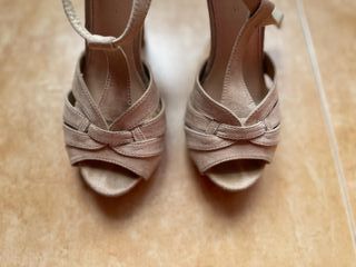 Zapatos de tacón con plataforma