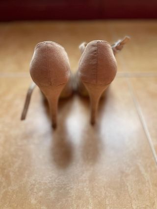 Zapatos de tacón con plataforma