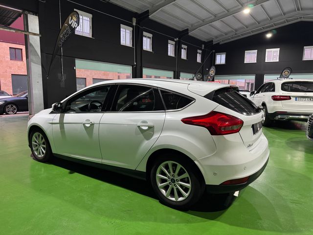 FORD Focus 1.5 TDCi Titanium