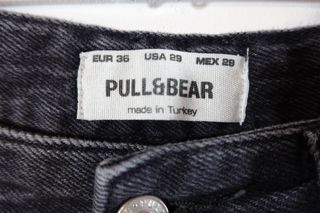 Pantalón vaquero Pull&Bear negro