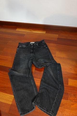 Pantalón vaquero Pull&Bear negro