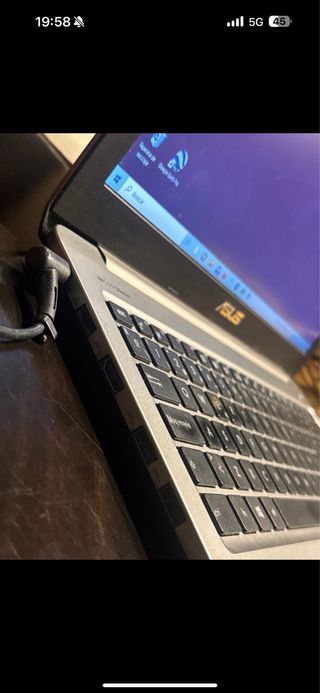 Portátil Asus i7 K501U