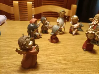 15 Figuras Belén Resina