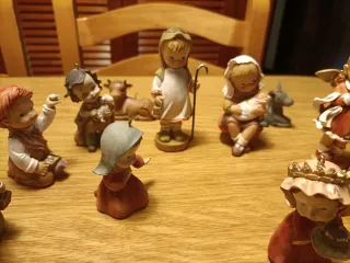 15 Figuras Belén Resina