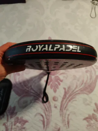 Pala de pádel Royal Padel M27