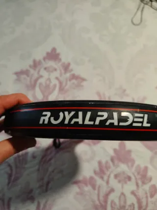 Pala de pádel Royal Padel M27