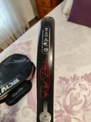 Pala de pádel Royal Padel M27