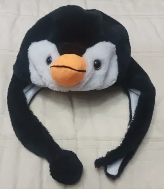 Gorro peluche pingüino