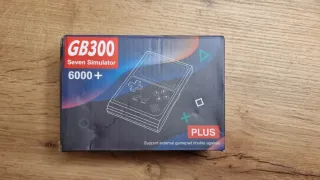 Consola Retro GB300 6000+ Roja