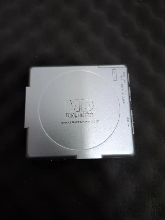 Sony MiniDisc MZ-E55 Prata