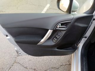 Citroen C3 1.6 VTI 120 cv