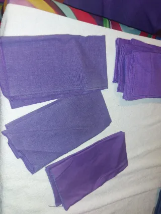 15 servilletas tela moradas/azuladas