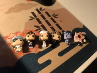 Figuras Kinder Stranger Things