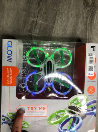 Sharper Image- Drone de acrobacias RC Glow Up de 2