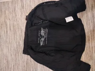 Cazadora hombre negra