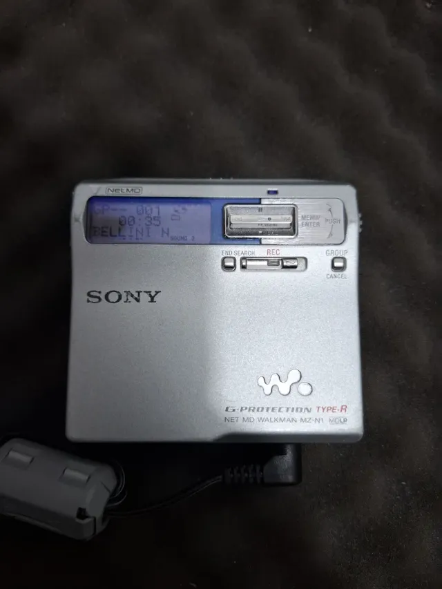 Sony Net MD Walkman MZ-N1