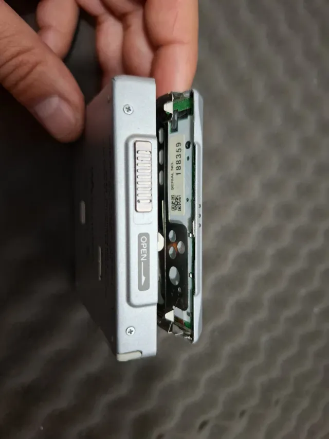 Sony Net MD Walkman MZ-N1