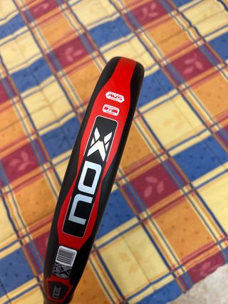 Pala pádel AT10 Genius Agustín Tapia