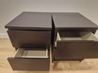 2 Mesitas de Noche Ikea MALM Negras
