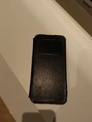 Smartphone Huawei P Smart con schermo da 6,21 pollici, doppia fotocamera posteriore e batteria a lunga durata