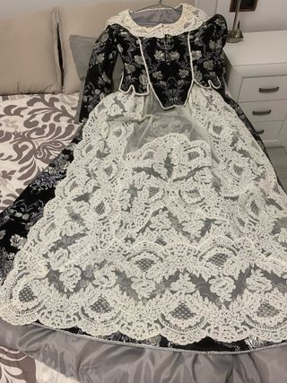 Traje Fallera Negro y Plata Talla 38/40