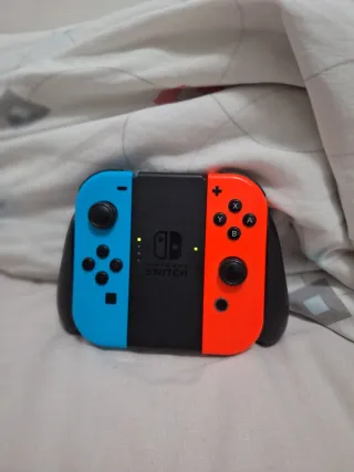 Nintendo Switch Roja y Azul