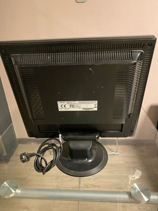 Monitor Yuraku 19 Plata/Negro