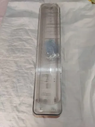 Pantalla de luz estanca