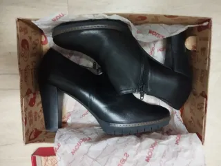 Botín tacón Wonders mujer talla 40